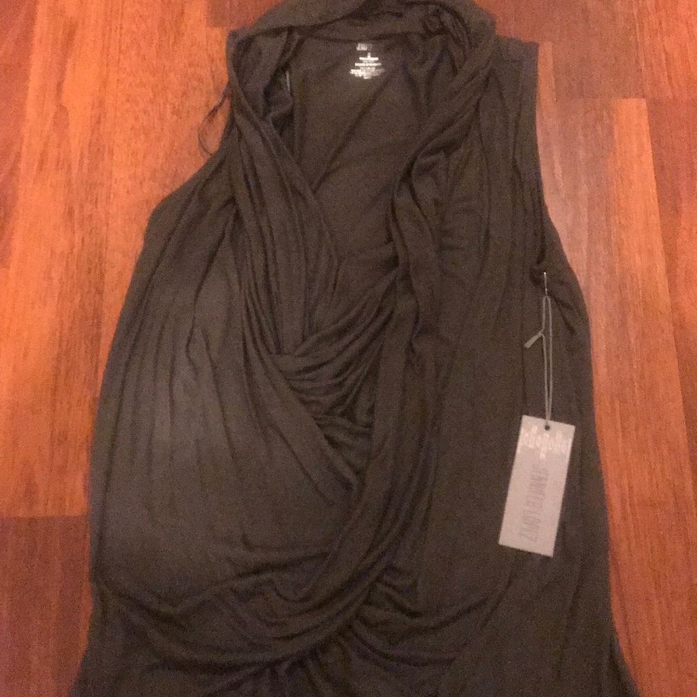 BNWT green tank